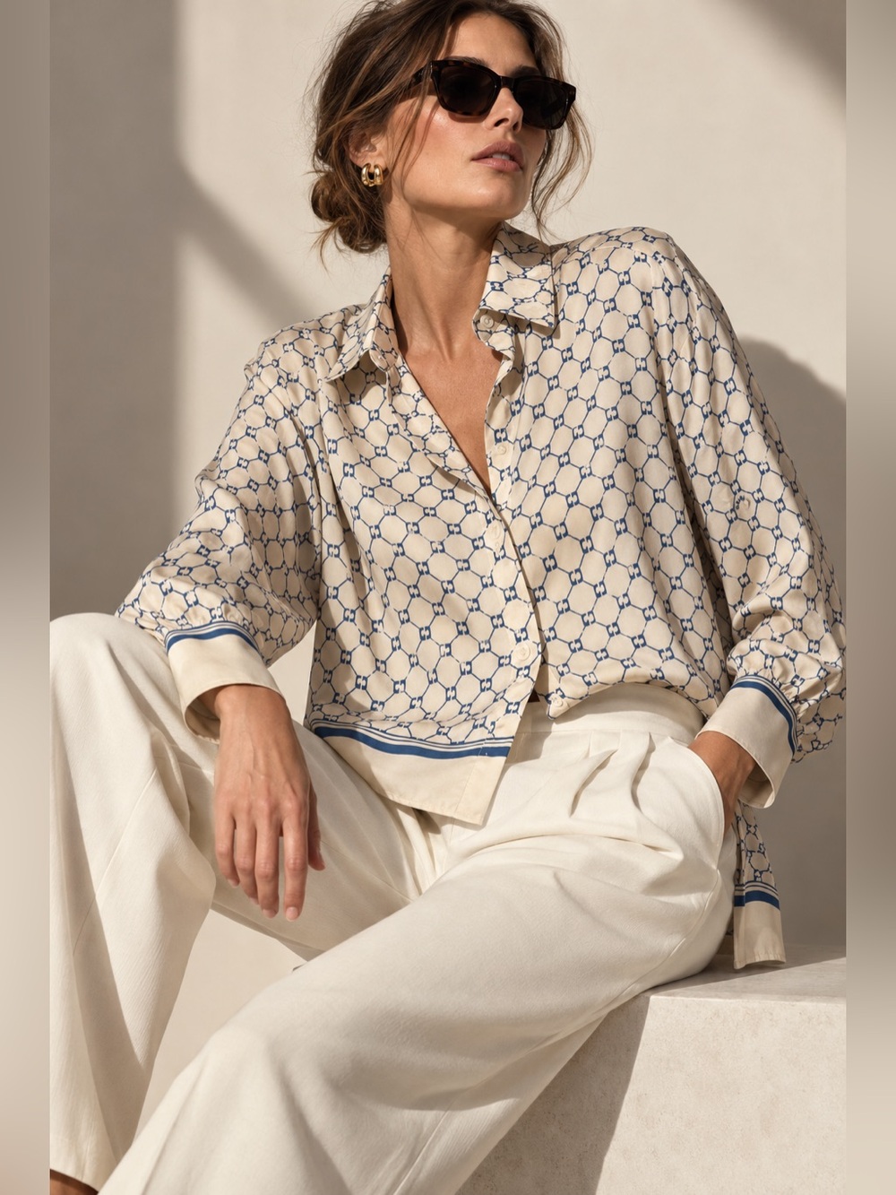 Gerard Darel Collection Studio Monogram Blouse Size 44 Blue Cream Viscose